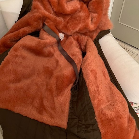 Velvet by Grahams and Spencer Coat - Picture 4 of 16